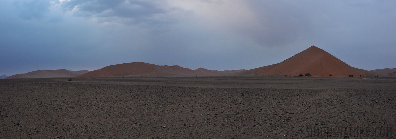 Namib-Naukluft National Park [28 mm, 1/50 Sek. bei f / 11, ISO 1250]